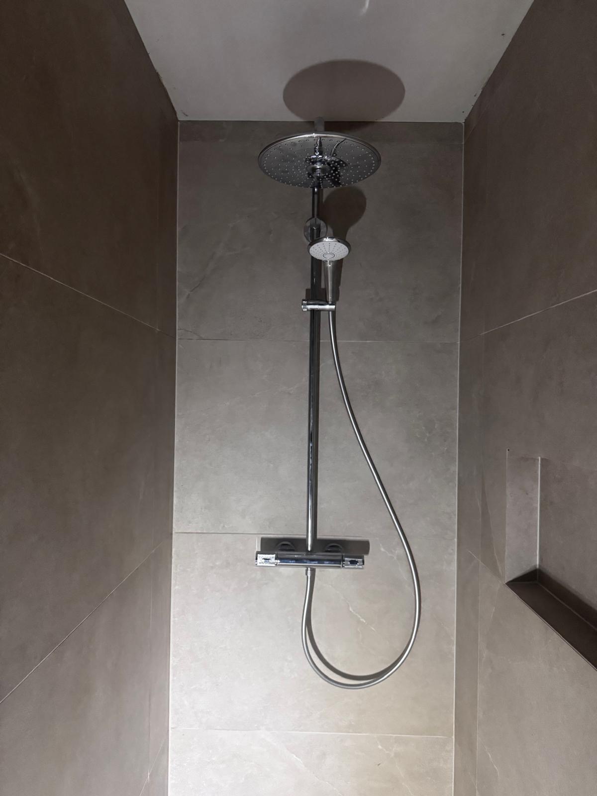 1e39a1b4 e879 4f40 8086 e3836378bd65