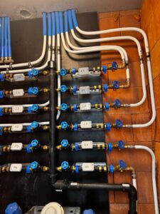 a955617d 7eee 4c2e b8c2 aa11e84c425a