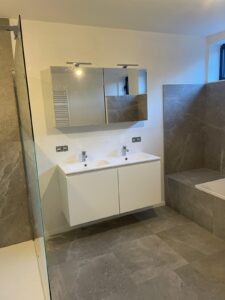 d0f225c9 8fcd 4e82 b12b bdd656eacb9b