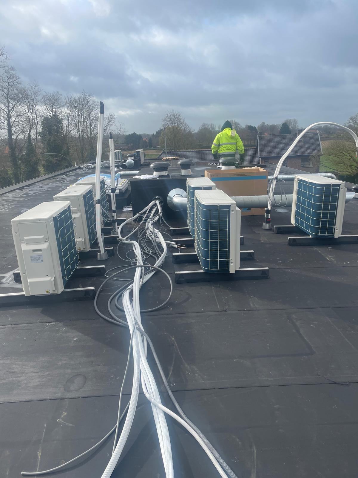 e5c2422b d8d1 4041 8eaa 8f0a03ac18d5